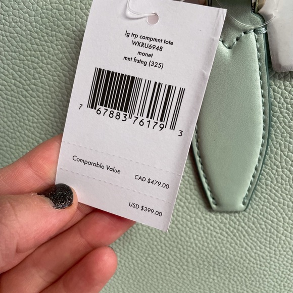 NWT mint green Kate Spade purse - Picture 3 of 4